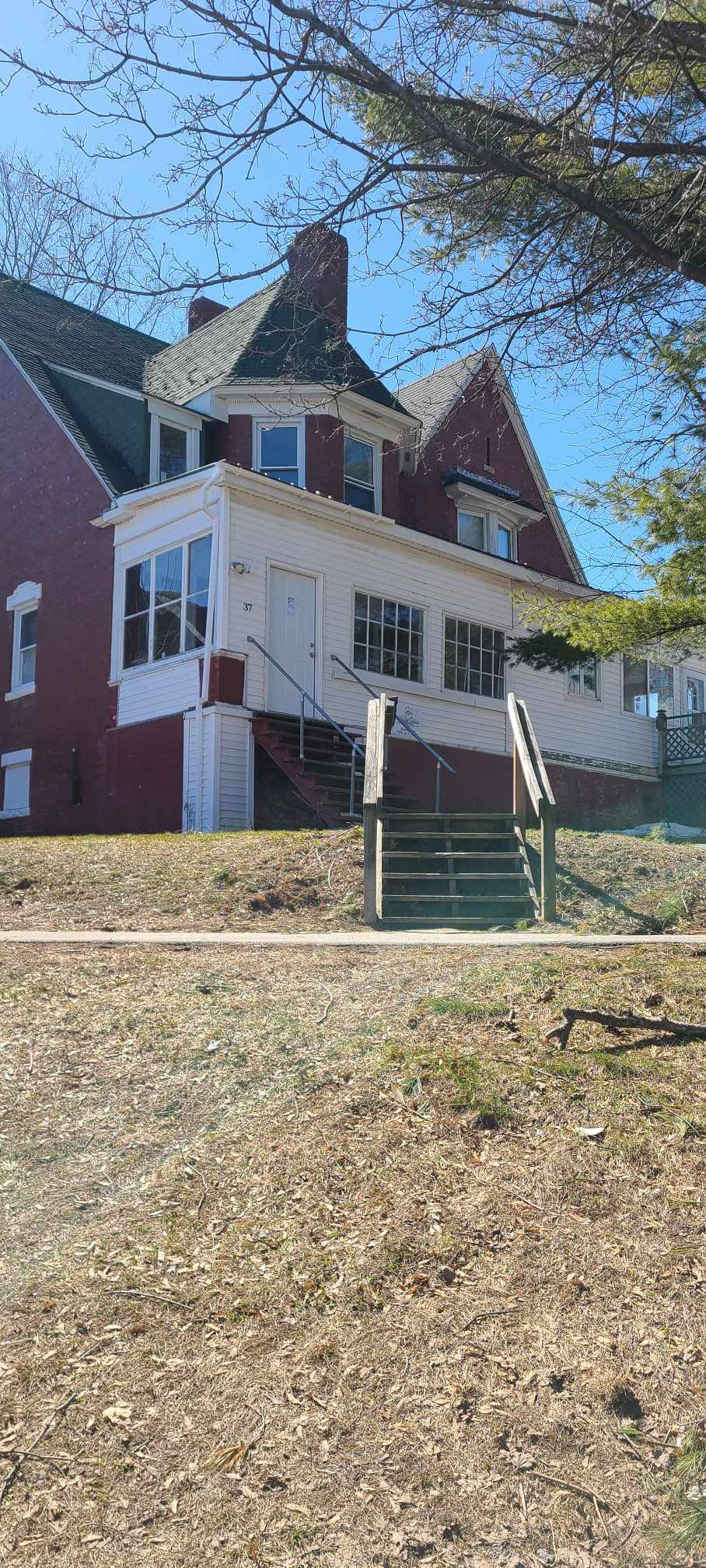 37 Erchles Street - 1